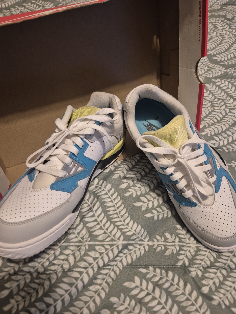 Nike White, Blue & Yellow Low-Top Sneakers - Picture 3 of 4